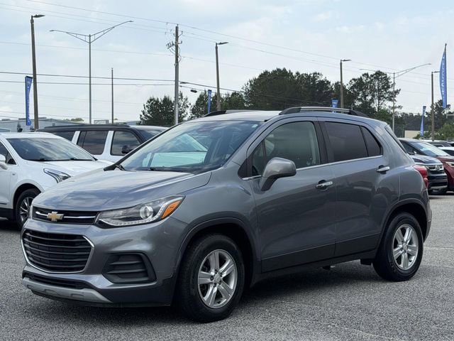 Used 2019 Chevrolet Trax LT w/ LT Convenience Package FWD image 12