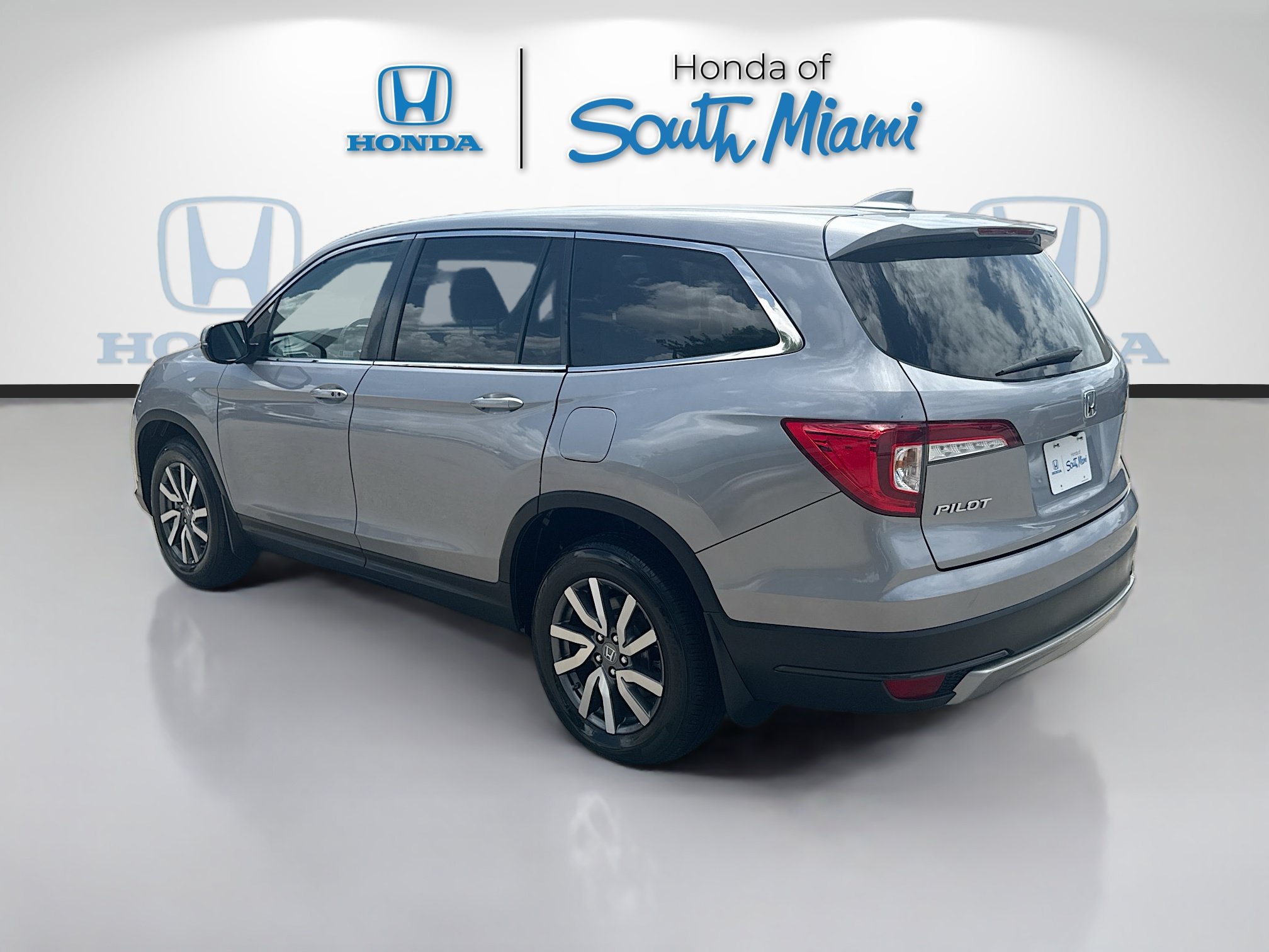 Certified 2021 Honda Pilot EX image 5