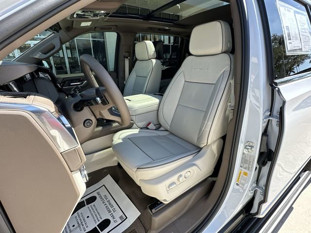 Certified 2026 GMC Yukon XL Denali w/ Denali Reserve Package AWD/4WD image 19