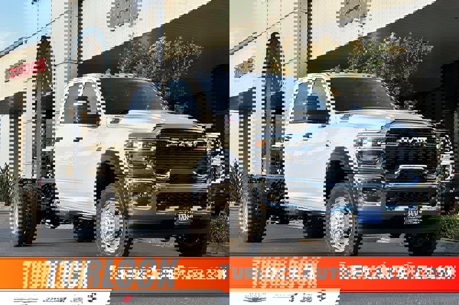 New 2026 RAM 5500 Tradesman w/ Chrome Appearance Group image 1