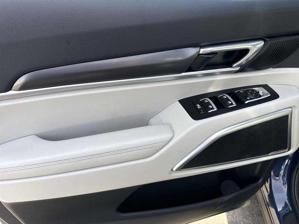 Used 2023 Kia Telluride S image 21