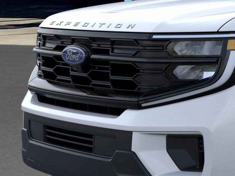 New 2025 Ford Expedition Active image 17