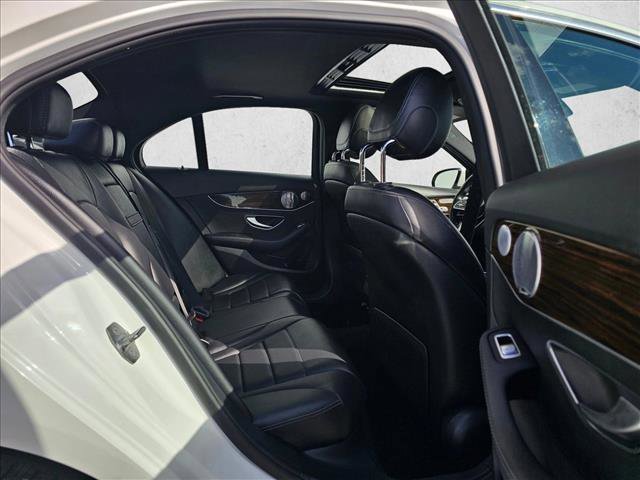 Used 2020 Mercedes-Benz C 300 4MATIC Sedan image 11