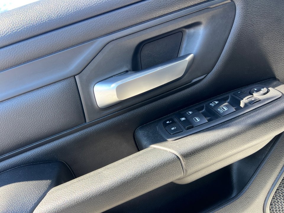 Used 2024 RAM 1500 Tradesman image 31