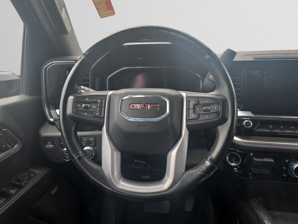 Used 2024 GMC Sierra 2500 SLT w/ SLT Premium Package AWD/4WD image 14