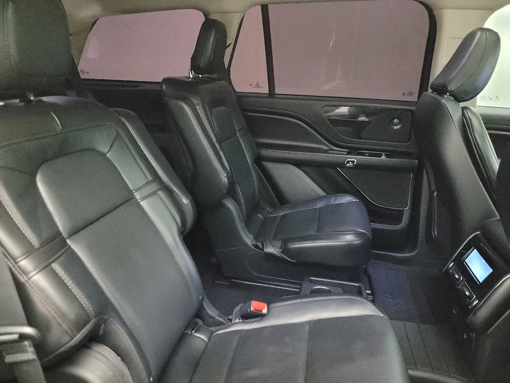 Used 2021 Lincoln Aviator Reserve RWD image 19