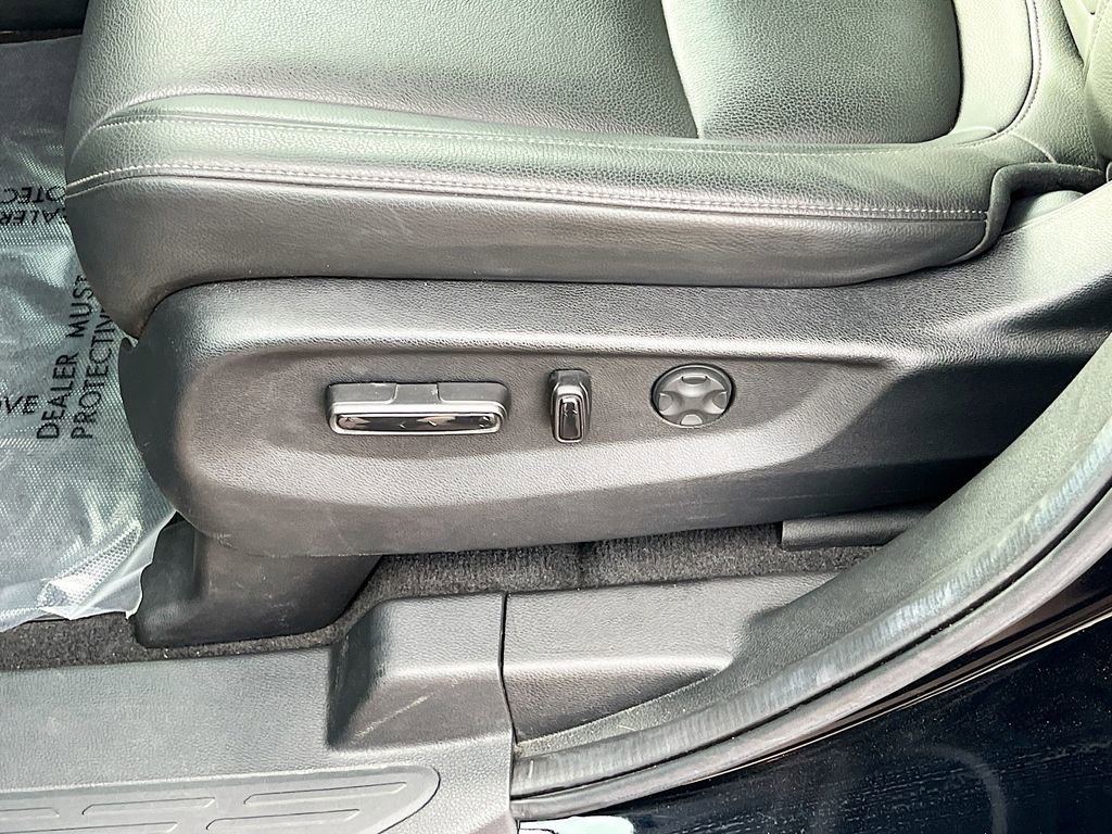 Used 2025 Honda Odyssey EX-L image 19