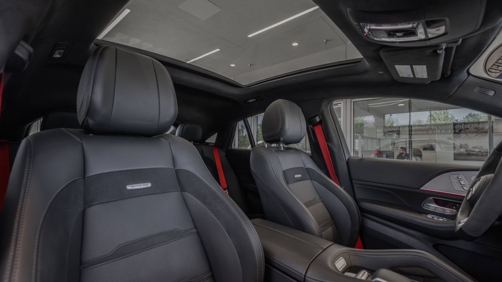 Used 2024 Mercedes-Benz GLE 63 AMG S image 32