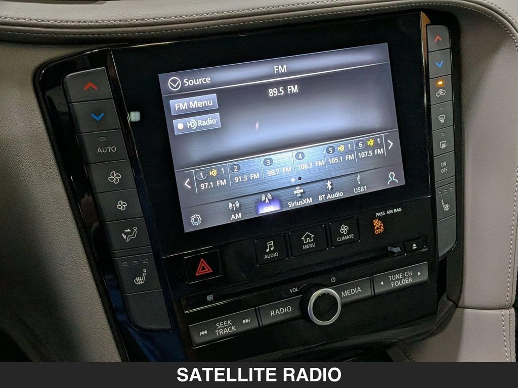 Used 2023 INFINITI QX50 Luxe AWD/4WD image 22