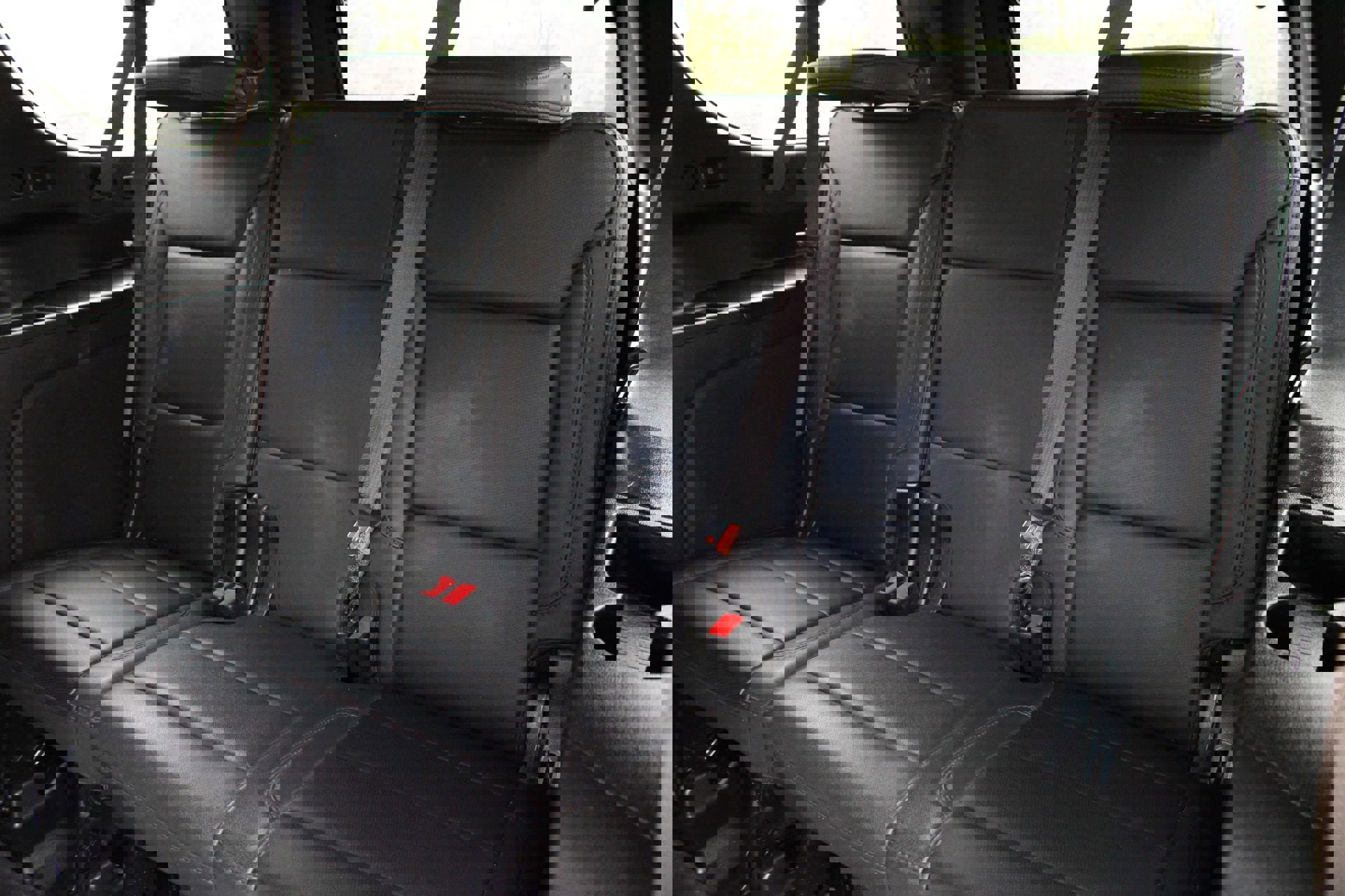 Used 2023 Chevrolet Suburban High Country AWD/4WD image 19