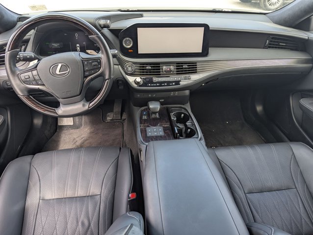 Used 2024 Lexus LS 500 w/ Interior Upgrade Package RWD image 16