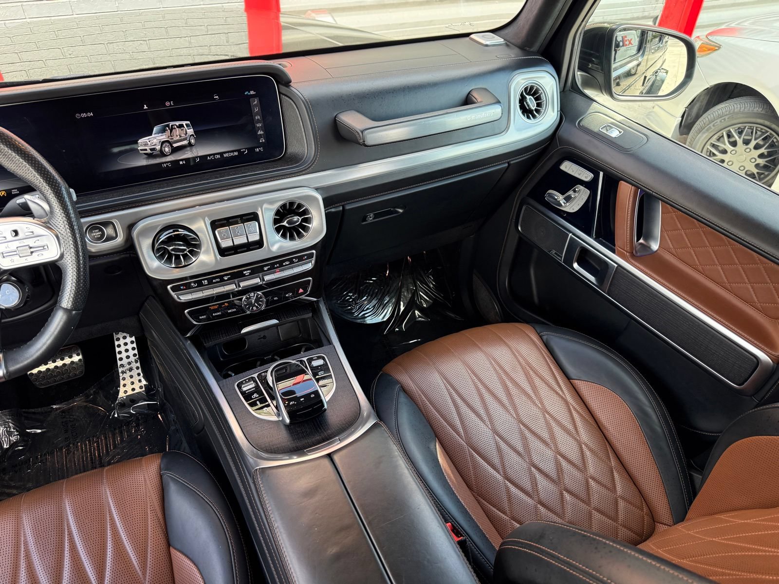 Used 2021 Mercedes-Benz G 63 AMG 4MATIC image 30