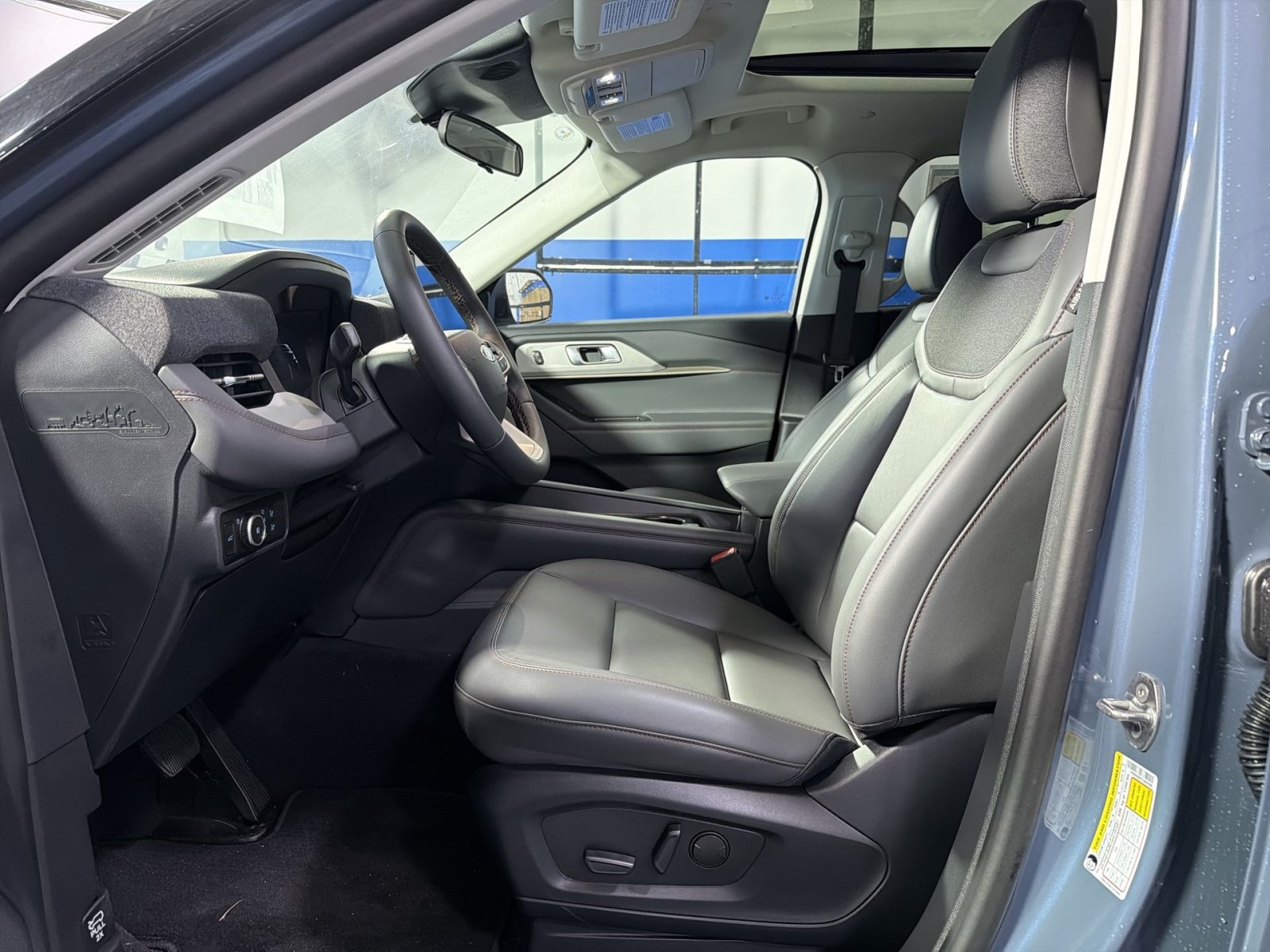 New 2026 Ford Explorer Active w/ Active Comfort Package AWD/4WD image 25