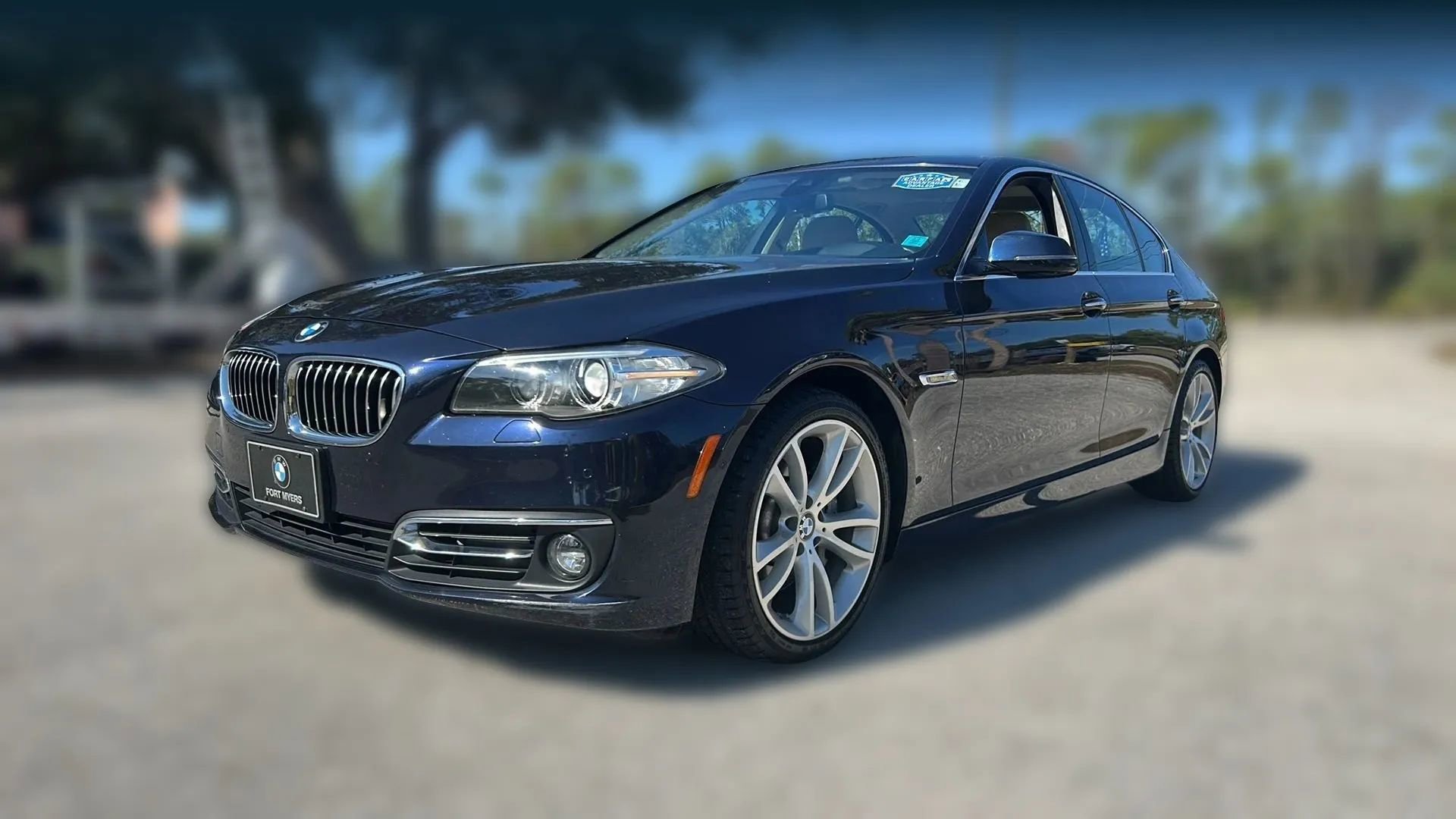 Used 2016 BMW 535i Sedan w/ Luxury Line image 1