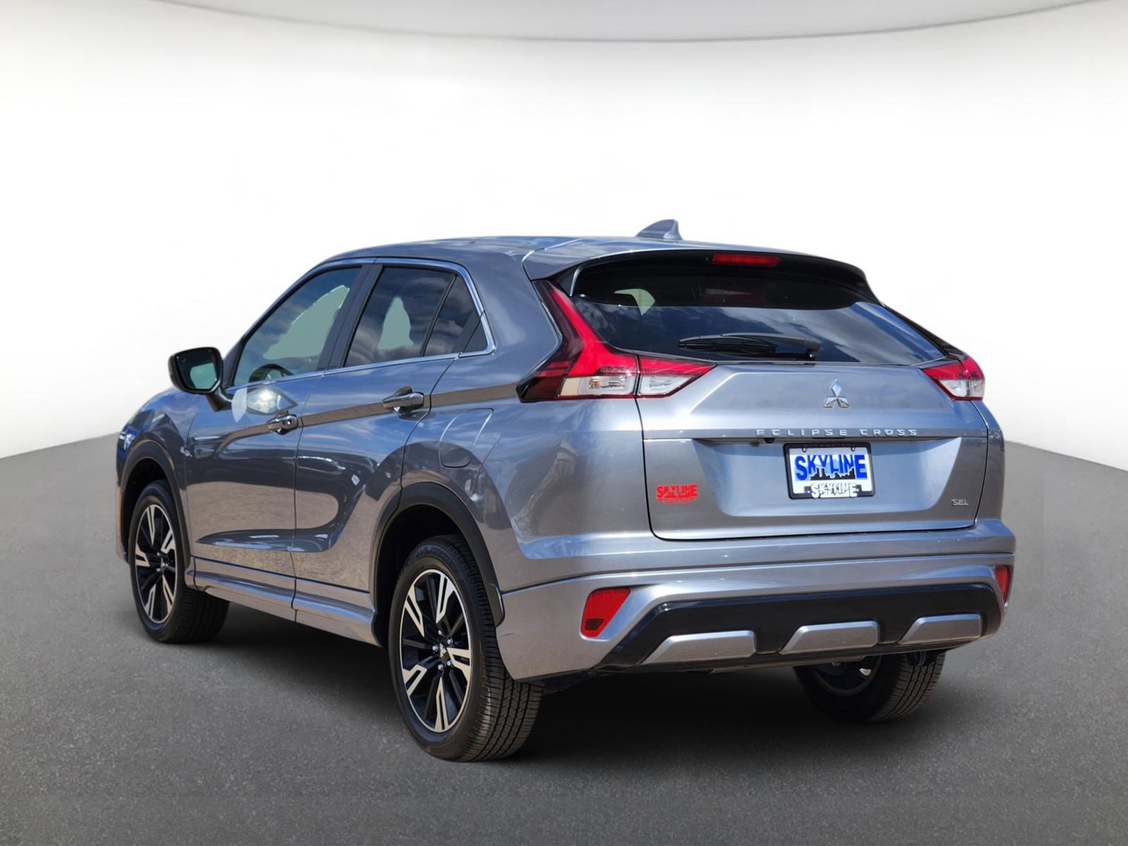 Used 2024 Mitsubishi Eclipse Cross SEL AWD/4WD image 4