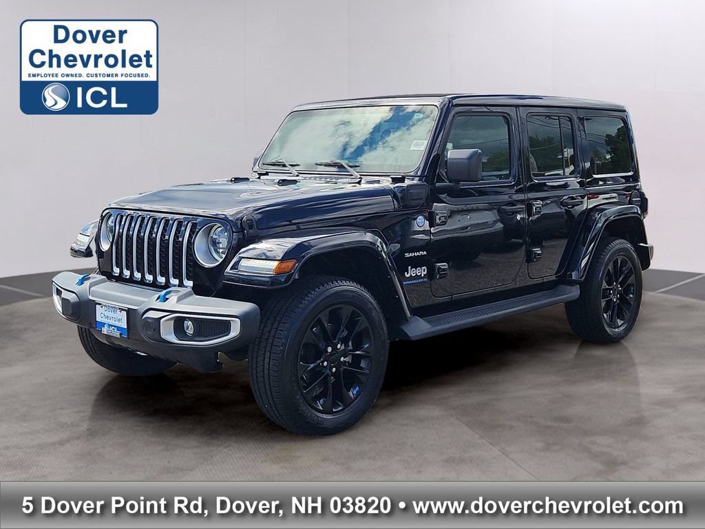 Used 2023 Jeep Wrangler Unlimited Sahara w/ Cold Weather Group AWD/4WD image 1