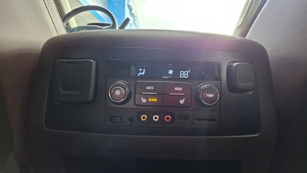 Used 2016 Chevrolet Tahoe LTZ image 27