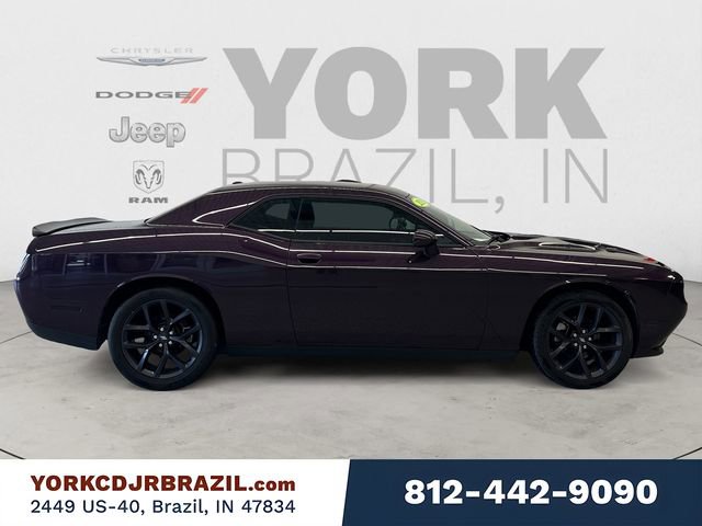 Used 2020 Dodge Challenger SXT w/ Blacktop Package image 6