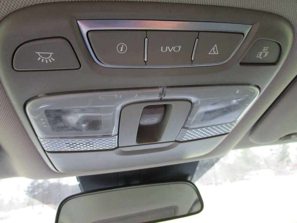 Used 2021 Kia Telluride S image 39