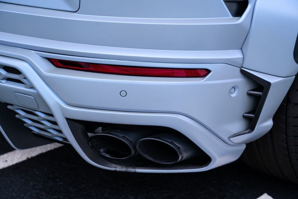 Used 2022 Lamborghini Urus AWD/4WD image 18
