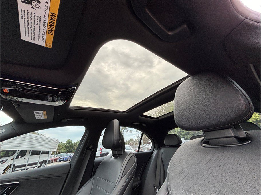 Used 2024 Mercedes-Benz C 300 Sedan image 39