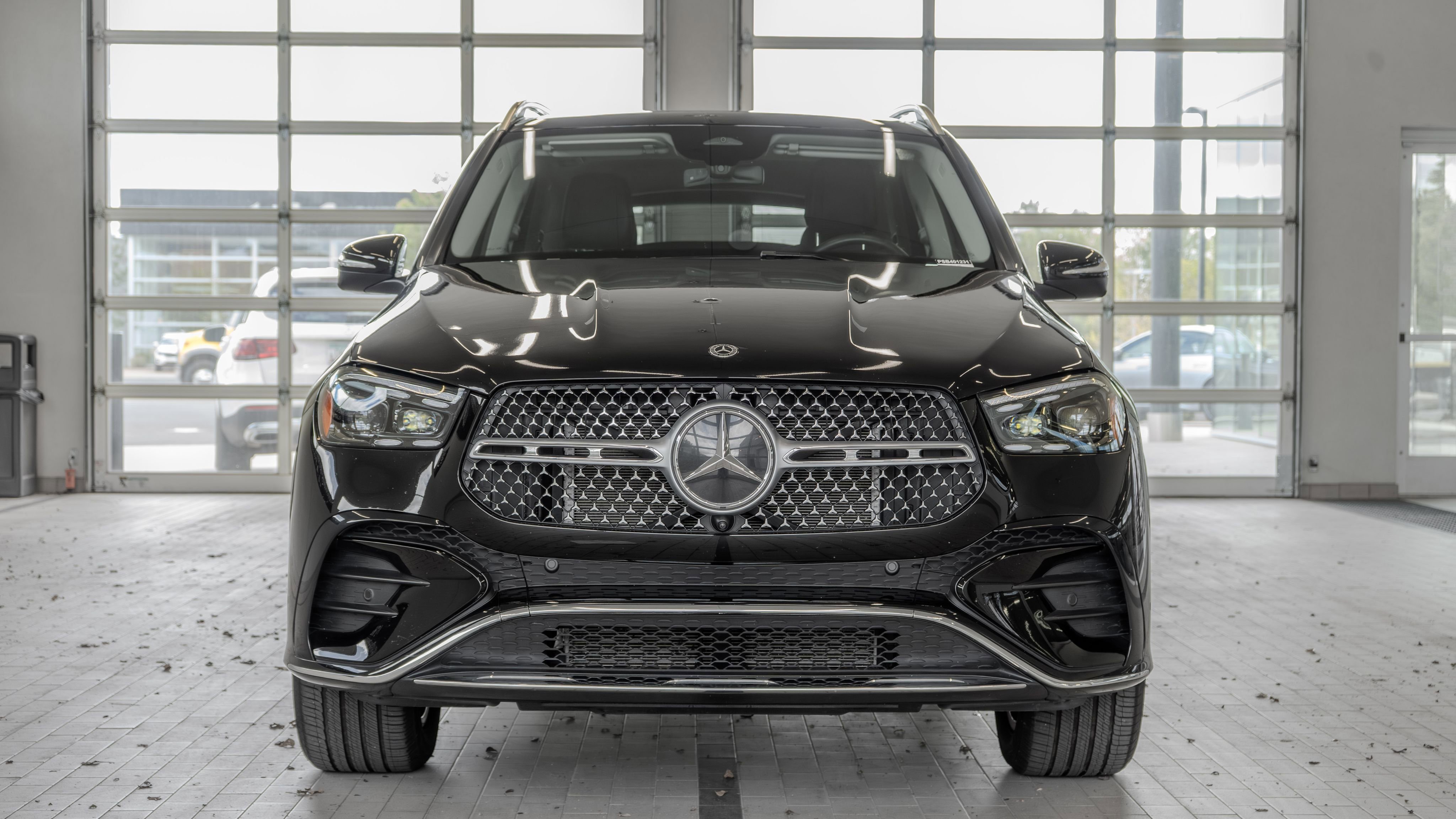 Certified 2025 Mercedes-Benz GLE 450 4MATIC image 11