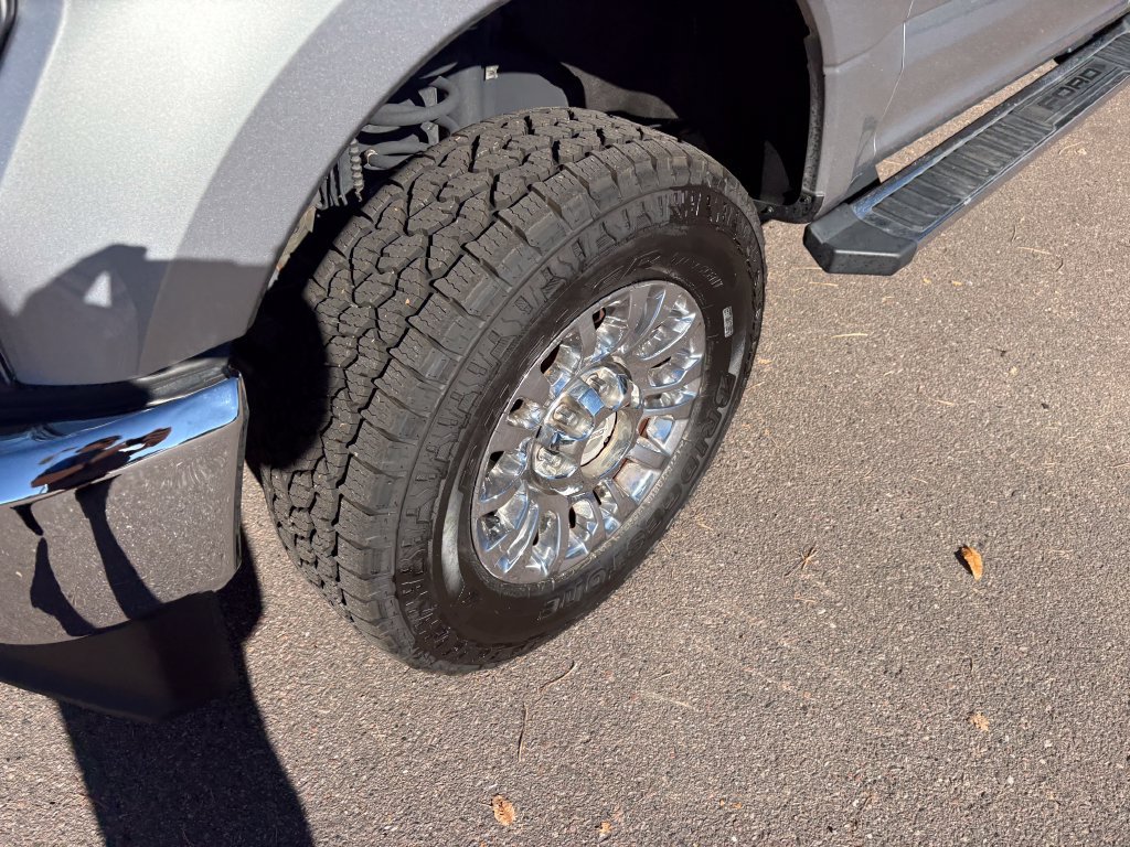 Used 2021 Ford F250 XLT w/ XLT Premium Package AWD/4WD image 10