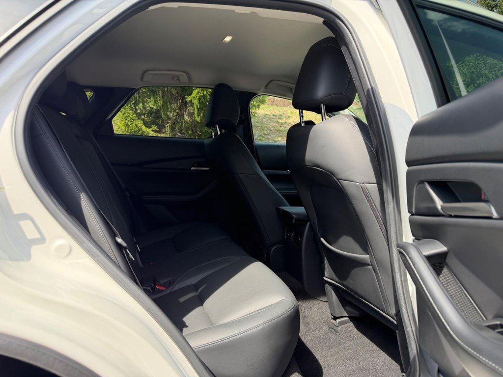 Used 2023 MAZDA CX-30 AWD 2.5 S w/ Select Package image 11