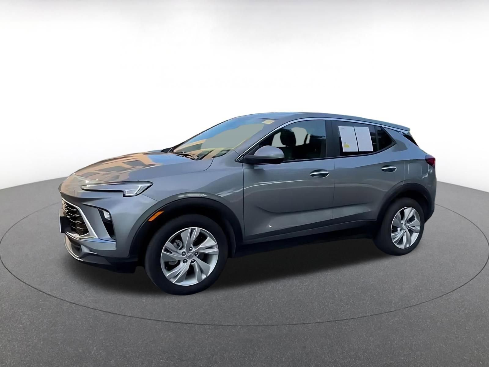 Used 2025 Buick Encore GX Preferred FWD image 8