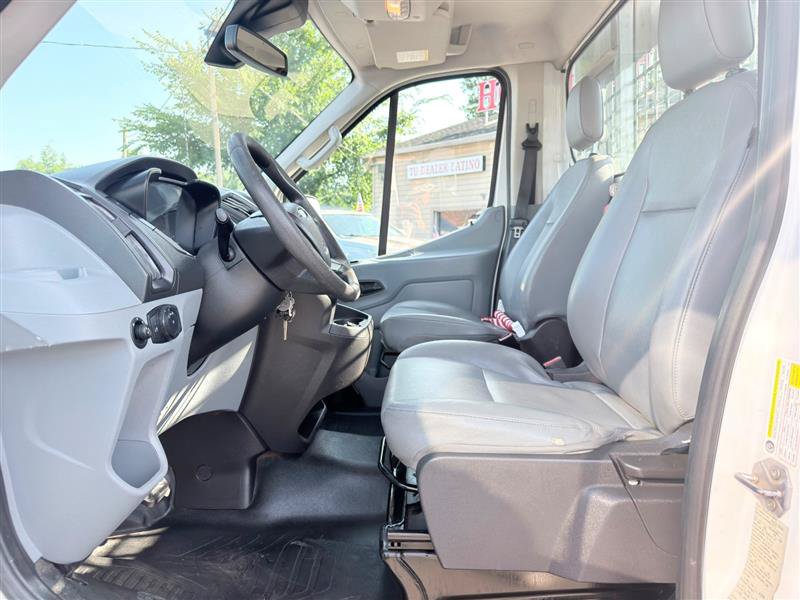 Used 2019 Ford Transit 250 138 RWD image 16