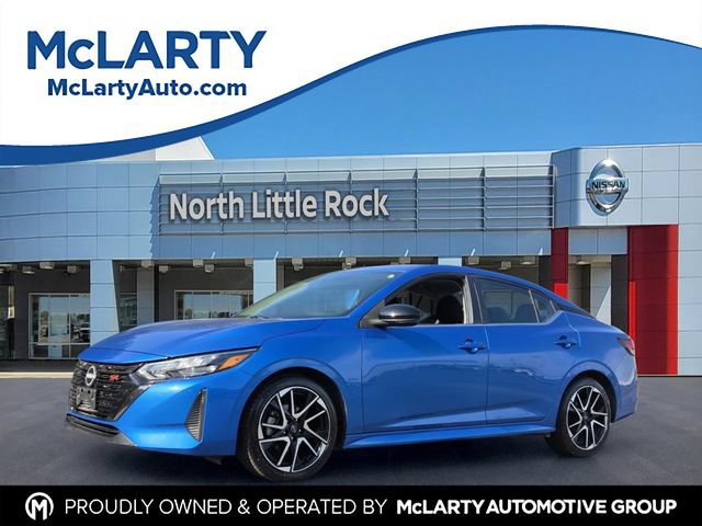 Used 2025 Nissan Sentra SR FWD image 1