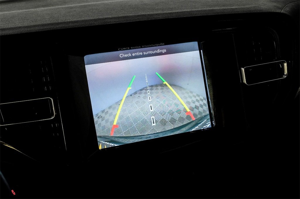 Used 2024 Dodge Durango SXT w/ SXT Blacktop Group image 21