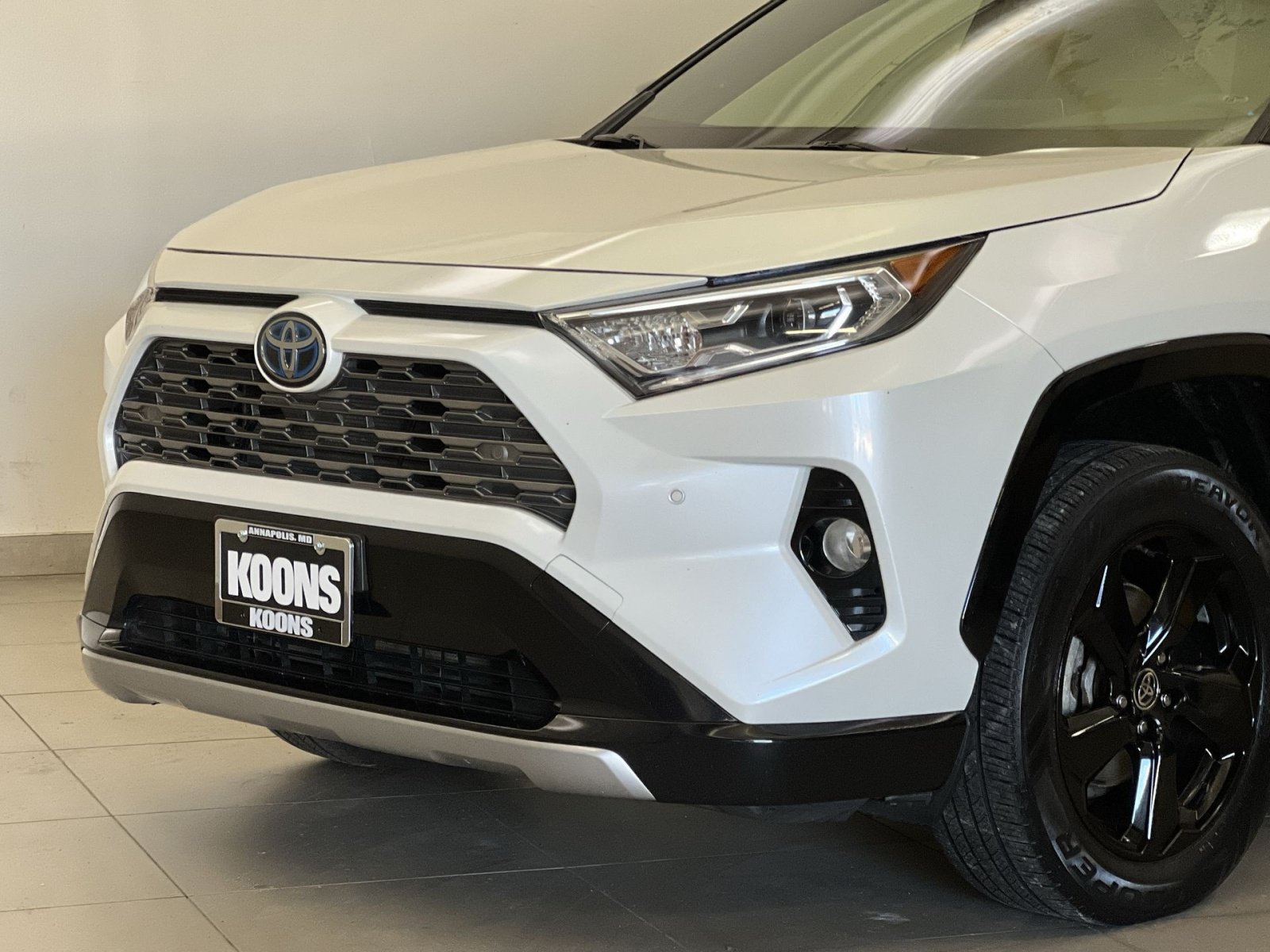 Used 2020 Toyota RAV4 XSE AWD/4WD image 28
