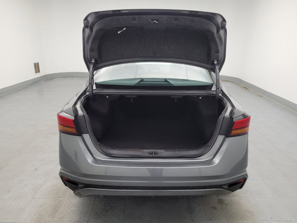 Used 2024 Nissan Altima 2.5 SV image 29
