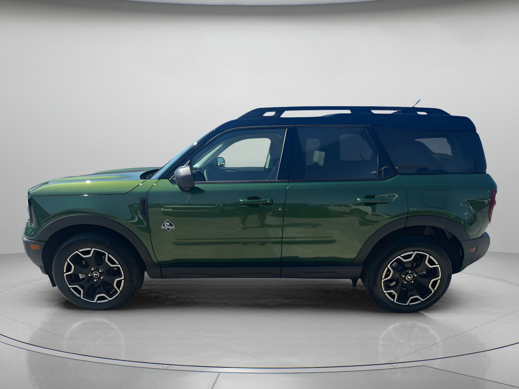 New 2025 Ford Bronco Sport Outer Banks w/ Outer Banks Tech Package+ image 18