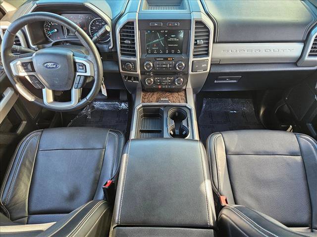 Used 2018 Ford F250 Lariat w/ Chrome Package image 16