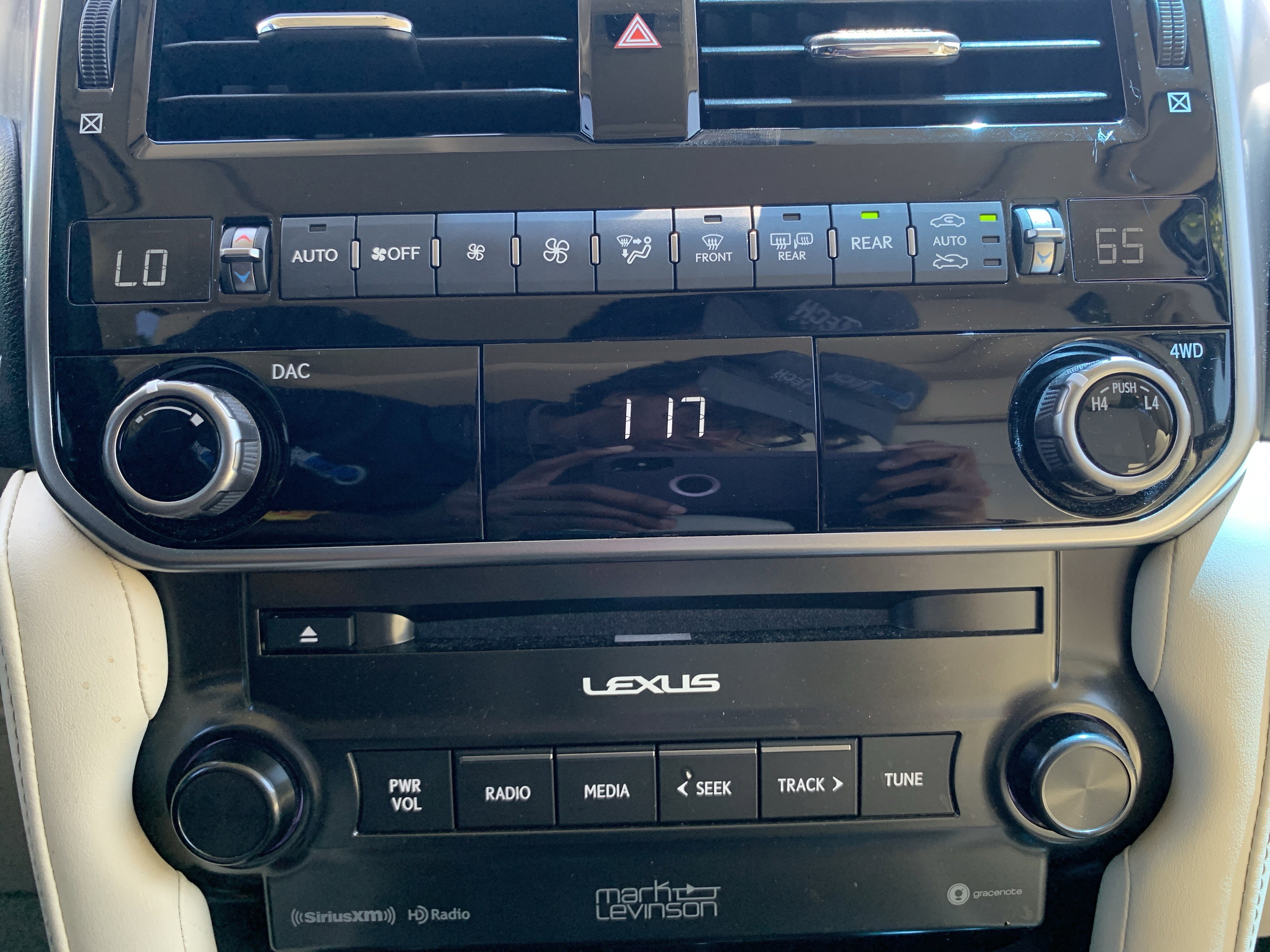 Used 2023 Lexus GX 460 Premium AWD/4WD image 29