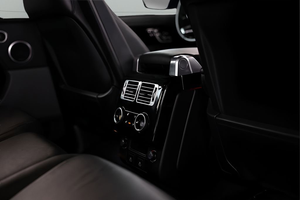 Used 2021 Land Rover Range Rover P525 Westminster Edition image 54