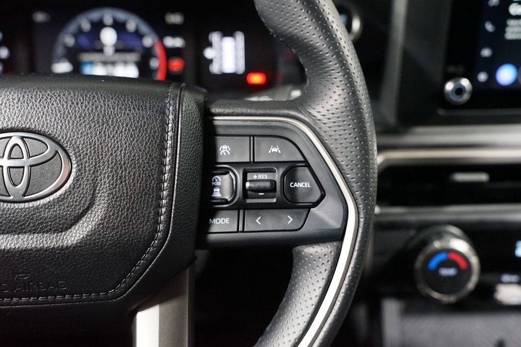 Certified 2025 Toyota 4Runner SR5 image 14