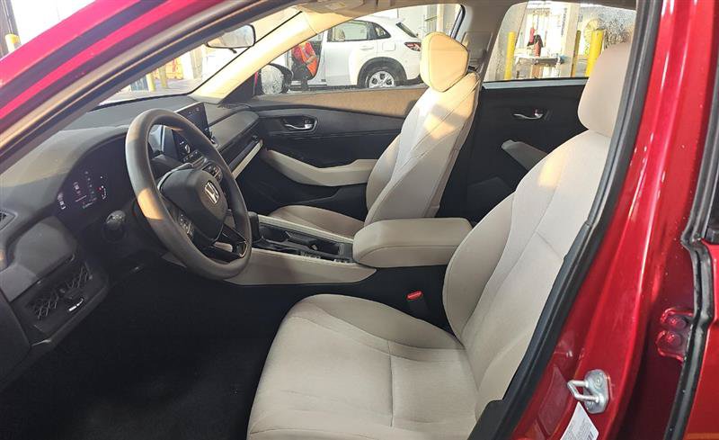 Used 2024 Honda Accord LX image 5