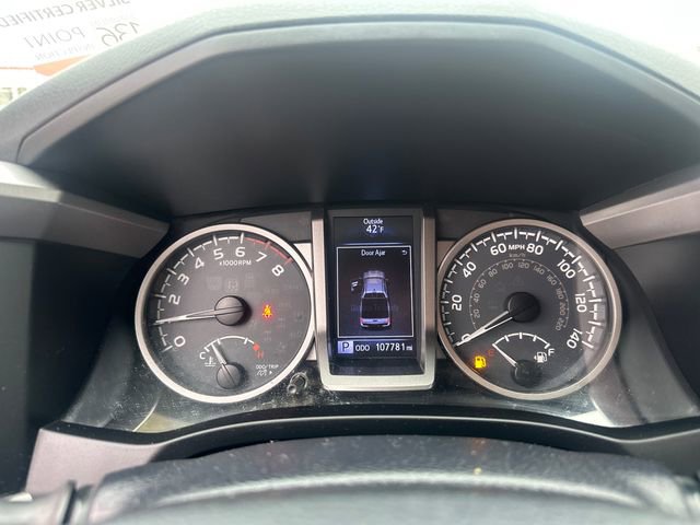 Certified 2018 Toyota Tacoma SR5 image 28