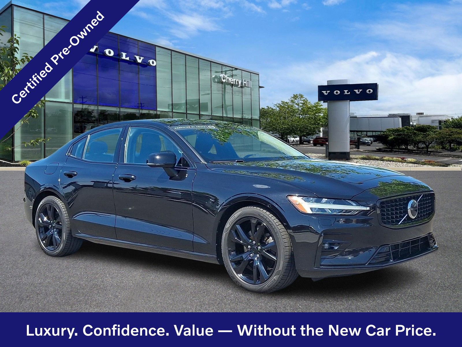 Certified 2024 Volvo S60 B5 Core AWD/4WD image 1