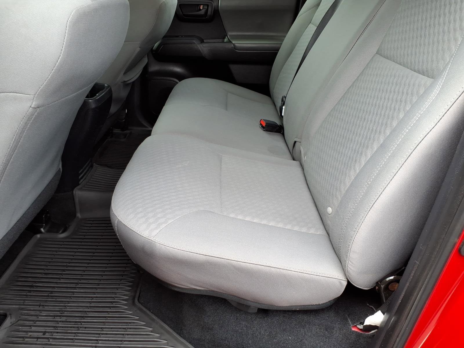 Used 2020 Toyota Tacoma SR AWD/4WD image 11