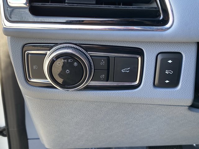 Used 2021 Lincoln Navigator Black Label image 22