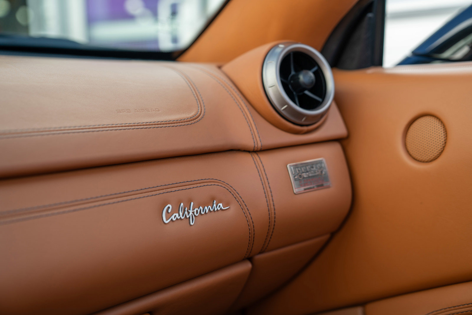 Used 2013 Ferrari California image 34