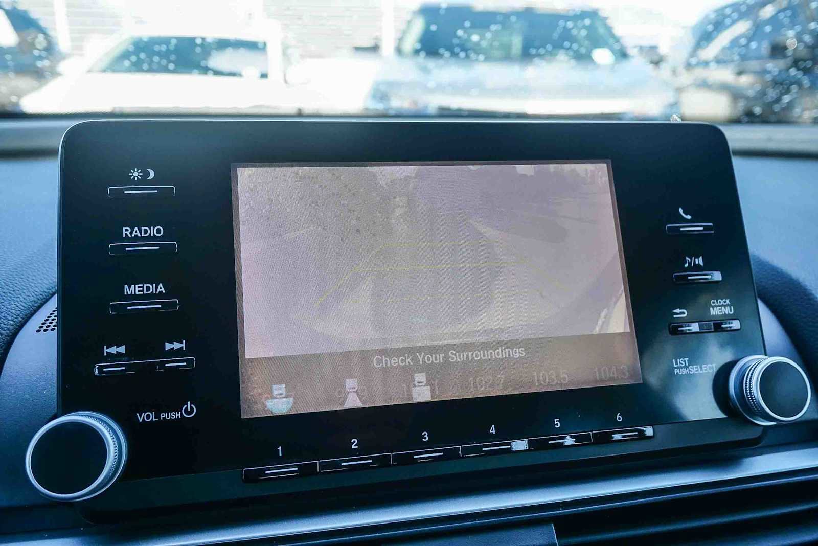 Used 2018 Honda Accord LX image 24