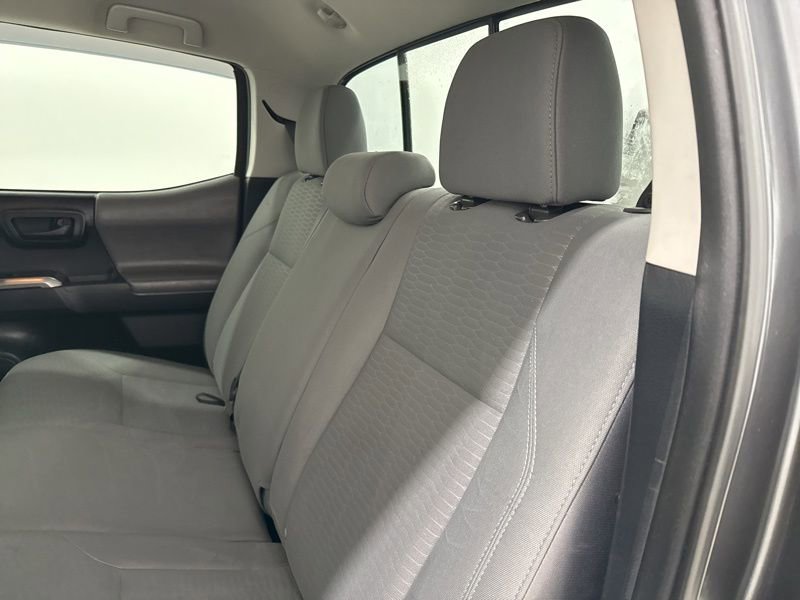 Used 2019 Toyota Tacoma SR5 image 17