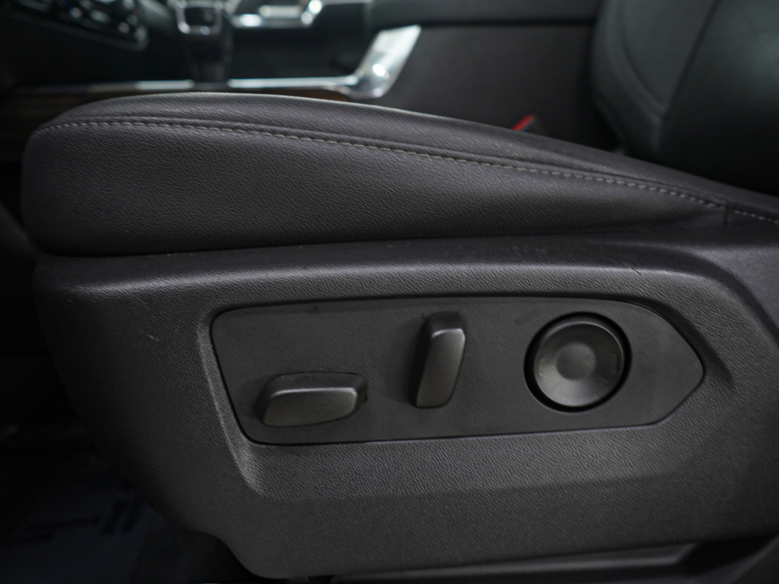 Used 2024 Chevrolet Silverado 1500 RST w/ RST All Star Premium Package image 24