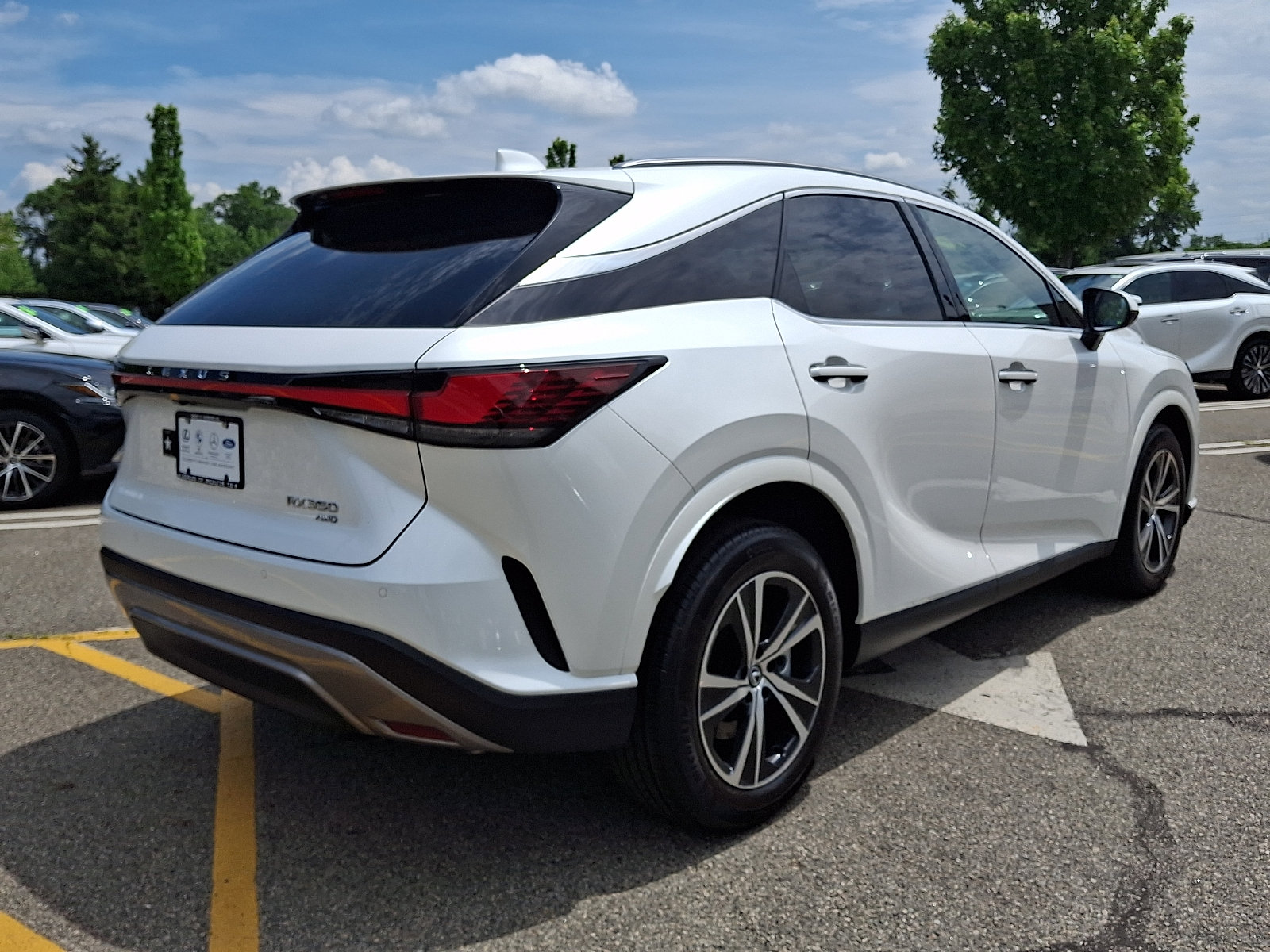 Certified 2023 Lexus RX 350 Premium w/ Accessory Package AWD/4WD image 7
