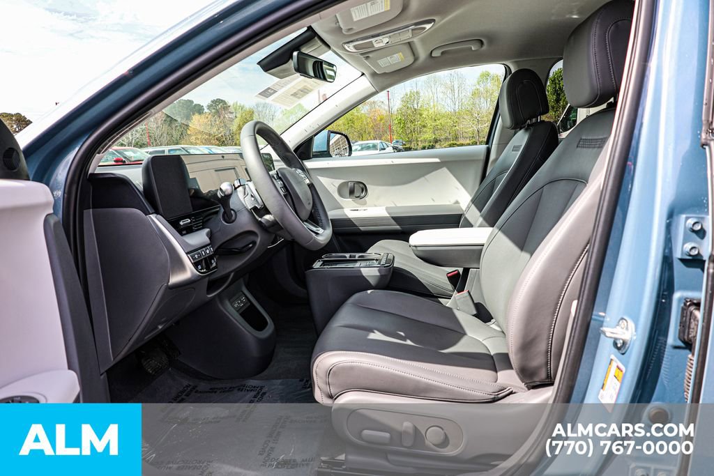 Used 2025 Hyundai Ioniq 5 SEL AWD/4WD image 18